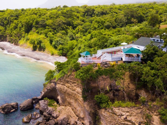 Three Palms Beach Villa