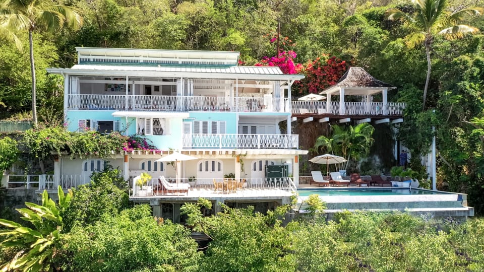 Bananaquit House Soufriere